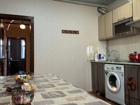 2 otaqlı köhnə tikili - Əhmədli m. - 65 m²
