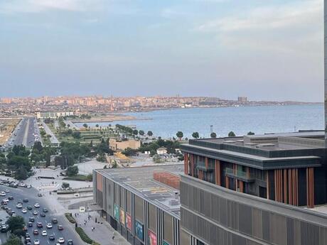3 otaqlı yeni tikili - 28 May m. - 130 m²