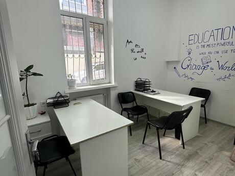 2-комн. офис - м. Низами - 20 м²