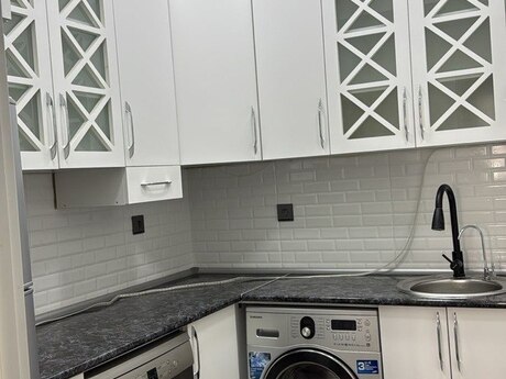 3 otaqlı yeni tikili - Həzi Aslanov q. - 110 m²