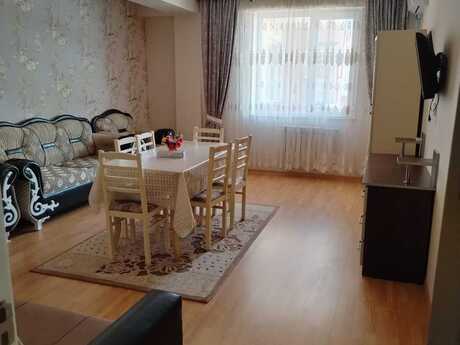 Elan №6122265 - Bakı, İnşaatçılar m., 2 otaqlı, 90 m², 19/20 mərtəbə