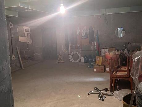 Obyekt - Elmlər Akademiyası m. - 165 m²