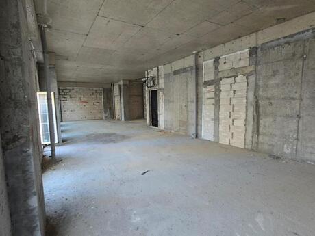 4 otaqlı yeni tikili - Şah İsmayıl Xətai m. - 165 m²