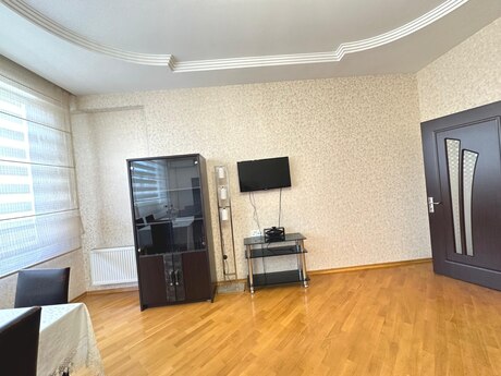 3 otaqlı yeni tikili - Şah İsmayıl Xətai m. - 105 m²