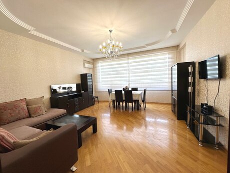 3 otaqlı yeni tikili - Şah İsmayıl Xətai m. - 105 m²
