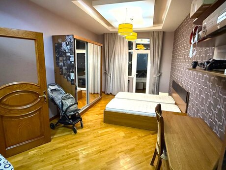 4 otaqlı yeni tikili - Qara Qarayev m. - 160 m²