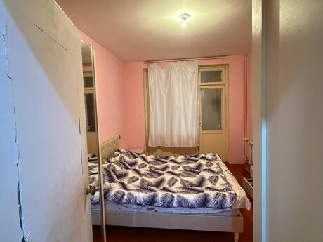 2 otaqlı köhnə tikili - Neftçilər m. - 60 m²