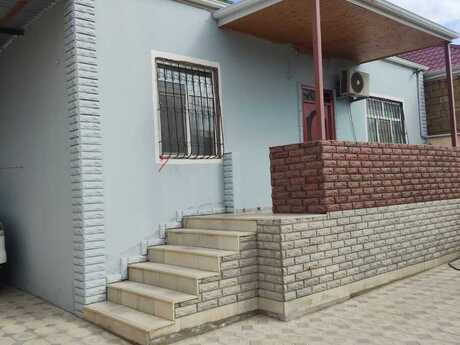 4 otaqlı həyət evi/bağ evi - Saray q. - 110 m²