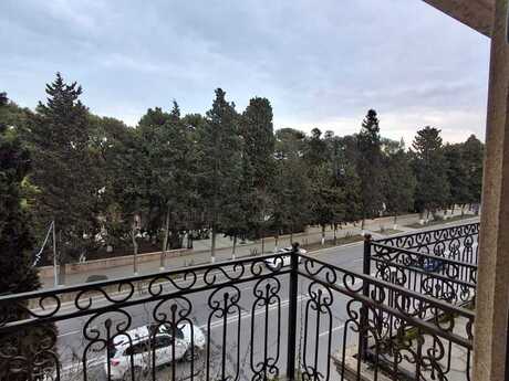 3 otaqlı köhnə tikili - Sumqayıt - 95 m²