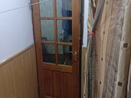 2 otaqlı həyət evi/bağ evi - 8 Noyabr m. - 50 m²