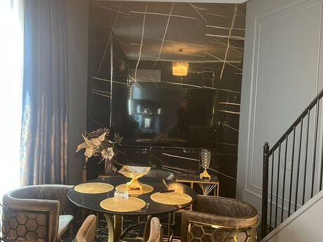 3 otaqlı köhnə tikili - Nizami m. - 70 m²