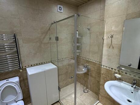 3 otaqlı yeni tikili - Elmlər Akademiyası m. - 111 m²