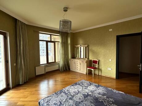 3 otaqlı yeni tikili - Elmlər Akademiyası m. - 111 m²