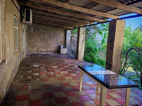 4 otaqlı həyət evi/bağ evi - Şağan q. - 200 m²