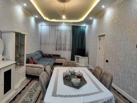 5 otaqlı həyət evi/bağ evi - Badamdar q. - 144 m²