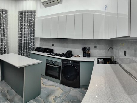 5 otaqlı həyət evi/bağ evi - Badamdar q. - 144 m²