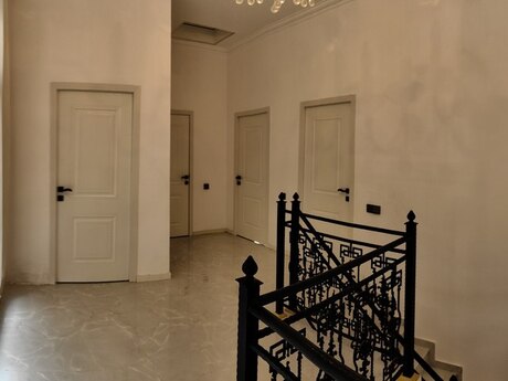 5 otaqlı həyət evi/bağ evi - Badamdar q. - 144 m²