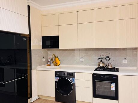 2 otaqlı yeni tikili - Şah İsmayıl Xətai m. - 66 m²