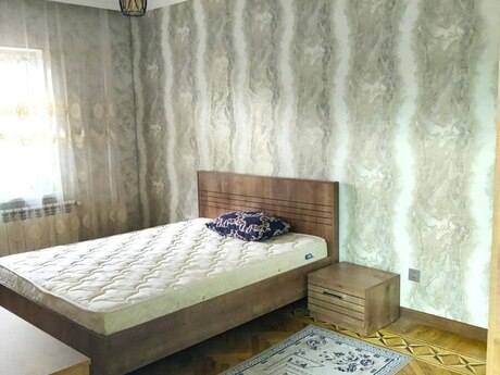 3 otaqlı köhnə tikili - Əhmədli q. - 80 m²