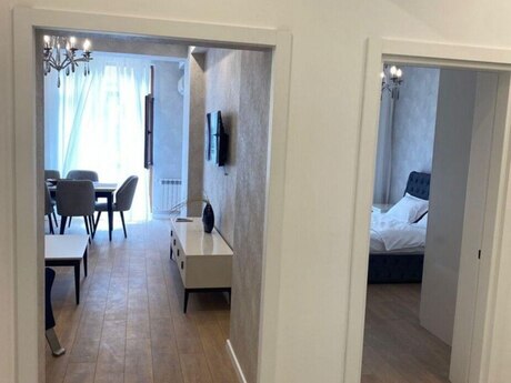 2 otaqlı yeni tikili - Nəsimi r. - 70 m²