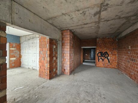 3 otaqlı yeni tikili - 8-ci mikrorayon q. - 134 m²