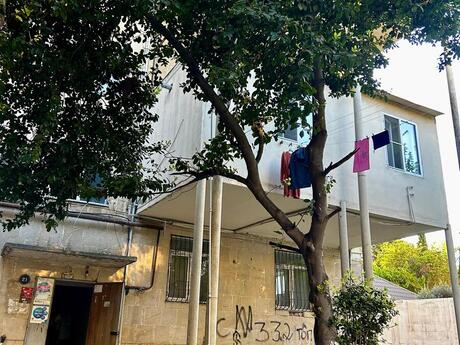 1 otaqlı köhnə tikili - Nizami m. - 30 m²