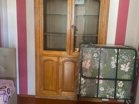4 otaqlı köhnə tikili - 28 May m. - 75 m²
