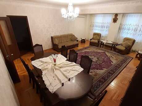 3 otaqlı köhnə tikili - 28 May m. - 95 m²