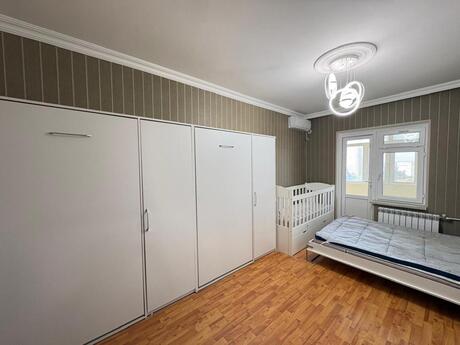 3 otaqlı köhnə tikili - Xətai r. - 85 m²