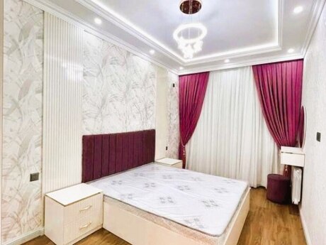 2 otaqlı yeni tikili - 8 Noyabr m. - 70 m²