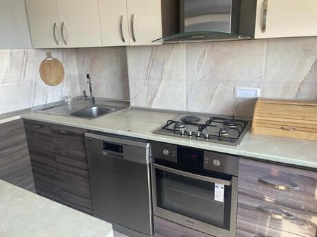 2 otaqlı yeni tikili - Həzi Aslanov q. - 80 m²