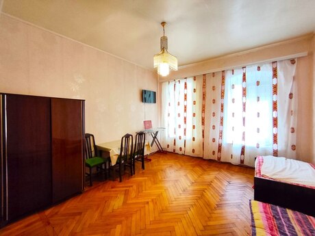 2 otaqlı həyət evi/bağ evi - 28 May m. - 50 m²