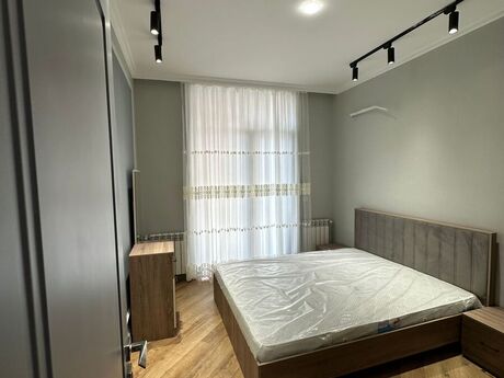 2 otaqlı yeni tikili - Azadlıq Prospekti m. - 65 m²