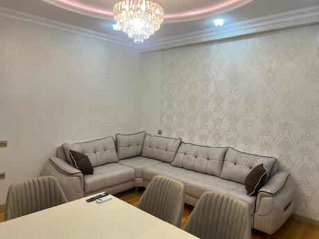 2 otaqlı yeni tikili - Bakıxanov q. - 77 m²