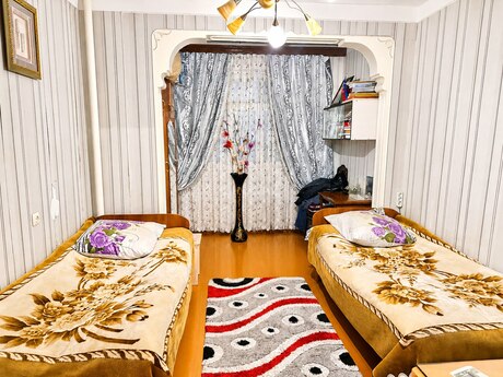 3 otaqlı köhnə tikili - Əhmədli m. - 80 m²