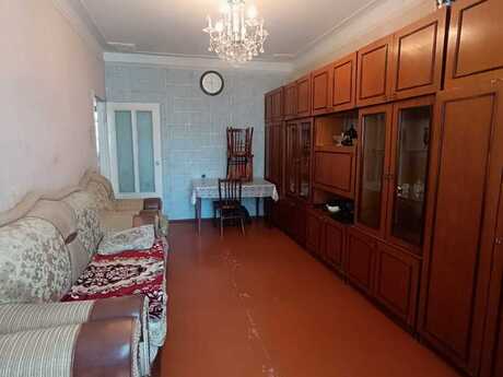 2 otaqlı köhnə tikili - Həzi Aslanov m. - 65 m²