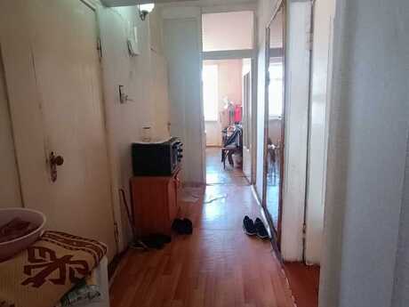 2 otaqlı köhnə tikili - Həzi Aslanov m. - 65 m²