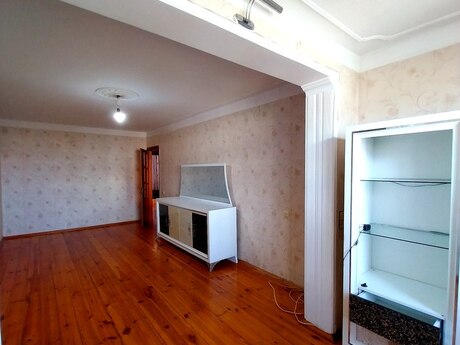 4 otaqlı köhnə tikili - Xalqlar Dostluğu m. - 100 m²