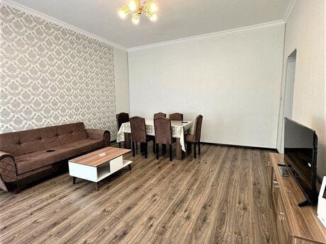4 otaqlı həyət evi/bağ evi - Badamdar q. - 150 m²