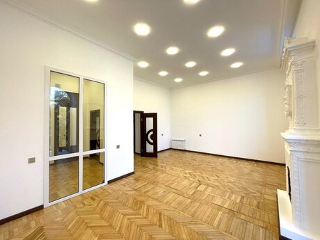 Obyekt - 28 May m. - 110 m²