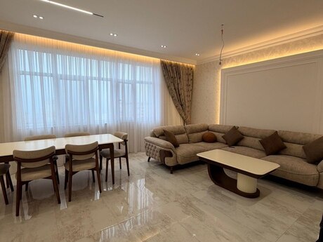 3 otaqlı yeni tikili - Həzi Aslanov m. - 138 m²