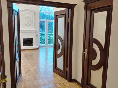 Obyekt - 28 May m. - 110 m²