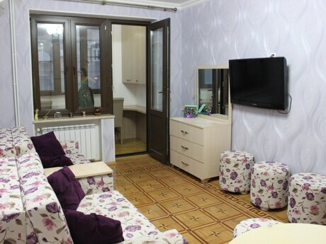 3 otaqlı köhnə tikili - Sahil m. - 80 m²