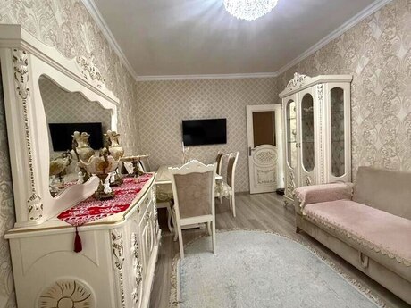 2-комн. вторичка - Хатаинский р. - 65 м²