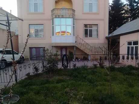 6 otaqlı həyət evi/bağ evi - Nəsimi m. - 313 m²
