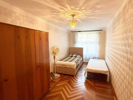 2 otaqlı köhnə tikili - Elmlər Akademiyası m. - 50 m²