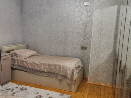 3 otaqlı həyət evi/bağ evi - Biləcəri q. - 90 m²