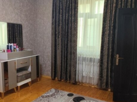 3 otaqlı həyət evi/bağ evi - Biləcəri q. - 90 m²