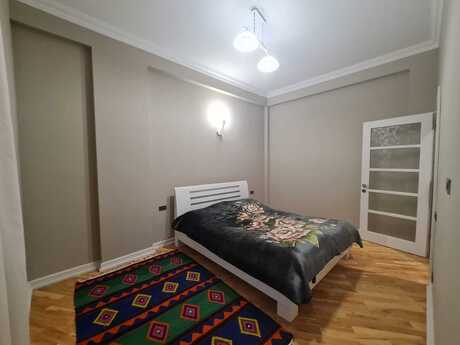 2 otaqlı yeni tikili - Elmlər Akademiyası m. - 69 m²