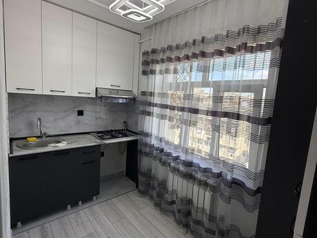 2 otaqlı köhnə tikili - Köhnə Günəşli q. - 45 m²
